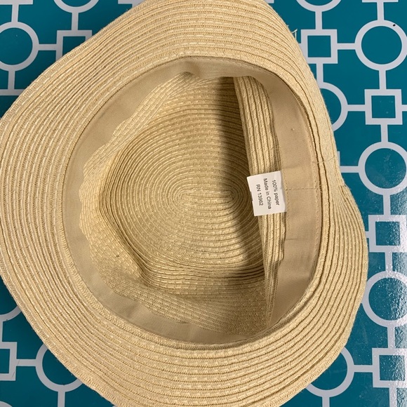 Fashionable summer hat👒 - Picture 3 of 4